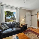 1303 E Pennsylvania Ave