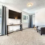 Flat On 4Th Close By Downtown