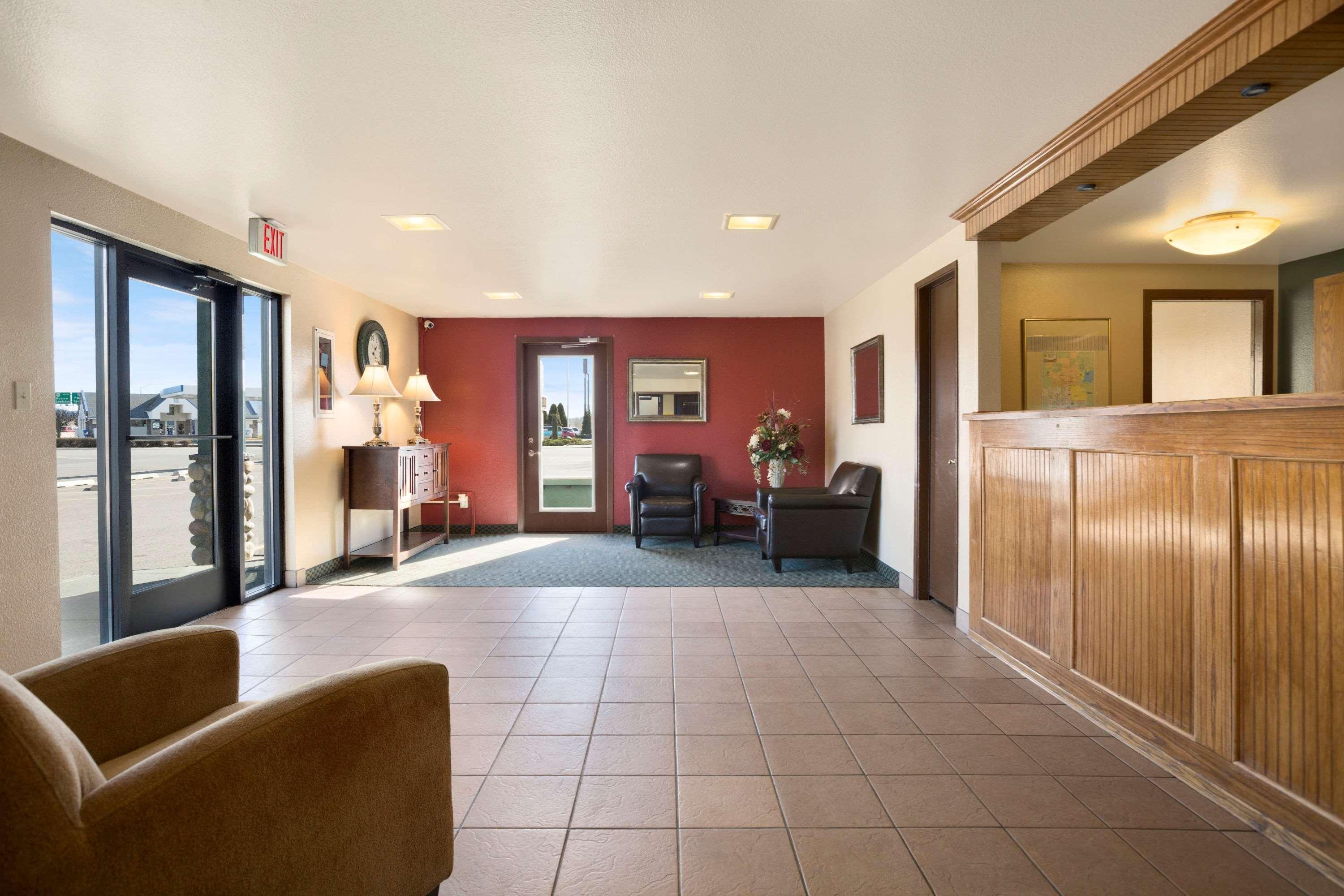 Super 8 By Wyndham