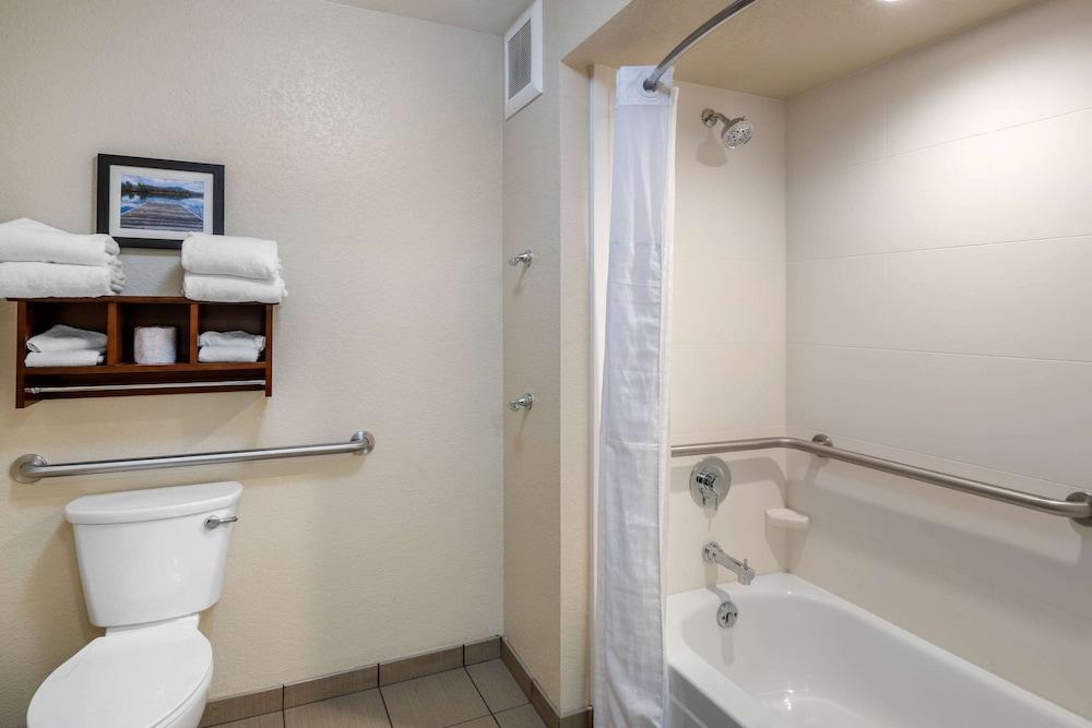 Hotel Comfort &