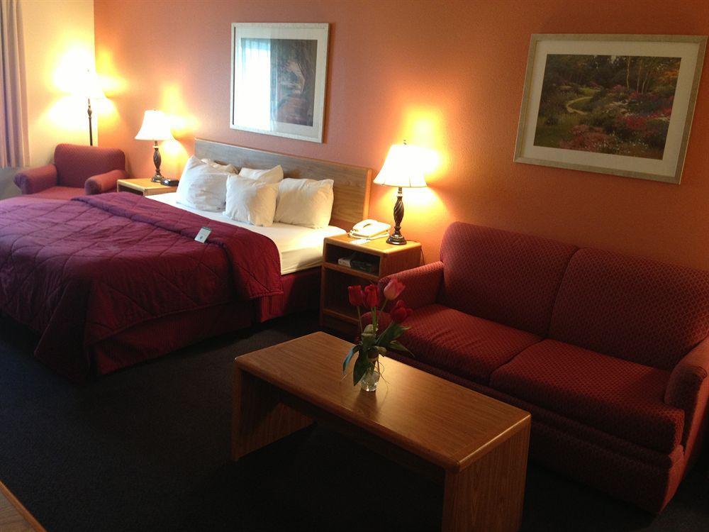 Ramada By Wyndham