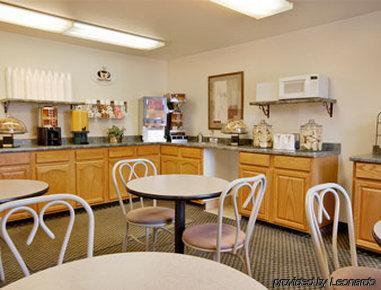 Super 8 By Wyndham