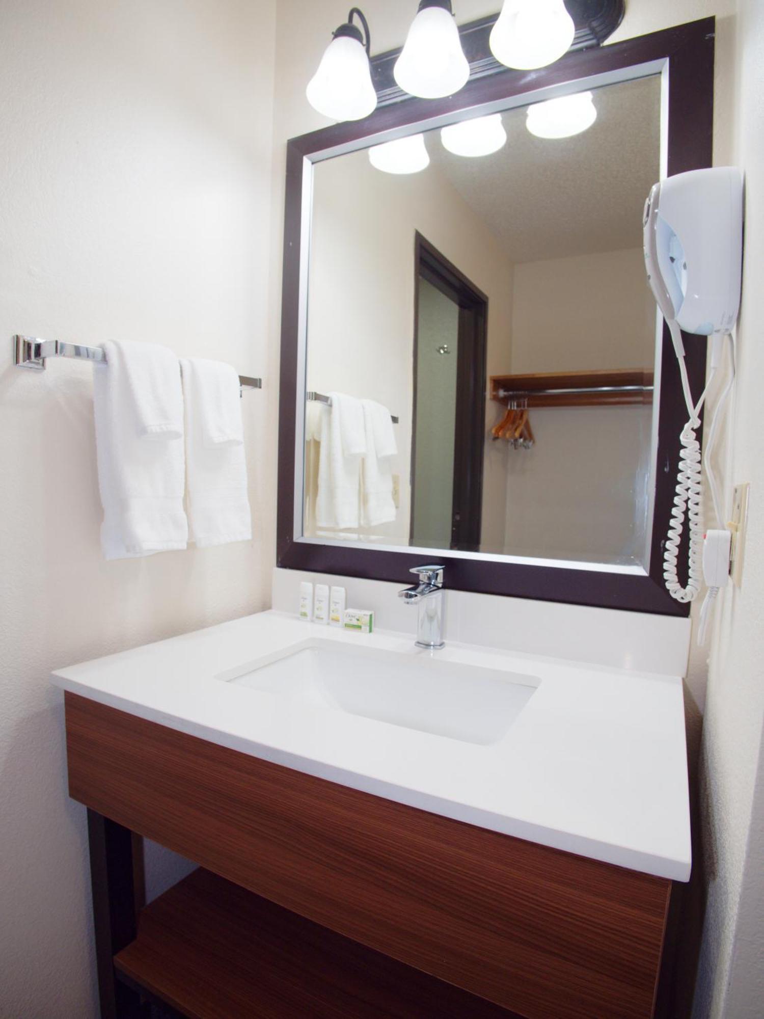 Ramada By Wyndham Hotel
