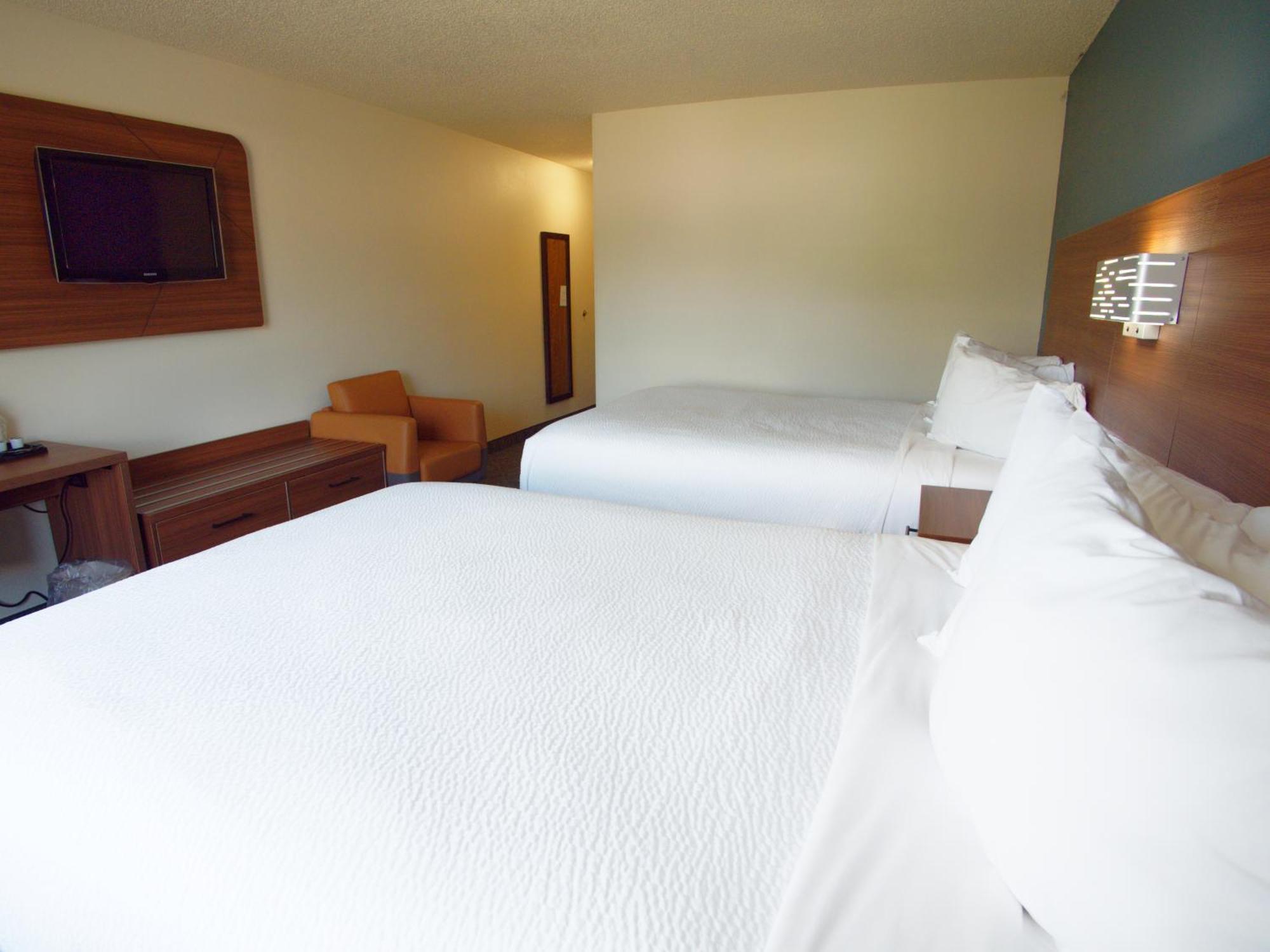 Ramada By Wyndham 3*