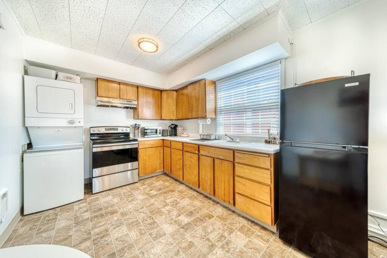 Flat On 4th Close By Downtown