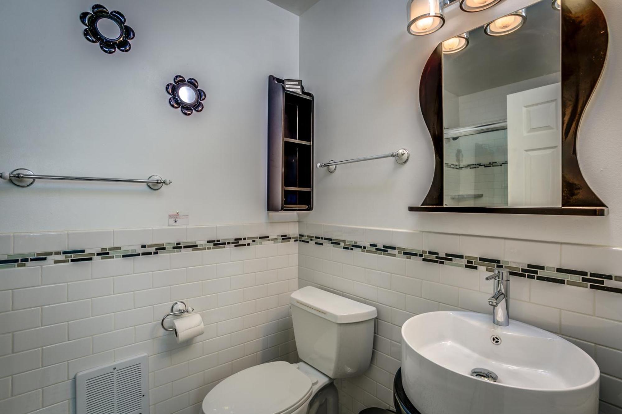 4br 3 And Half Bath With Whirlpool And Playground For 14 Guests * Coeur d'Alene