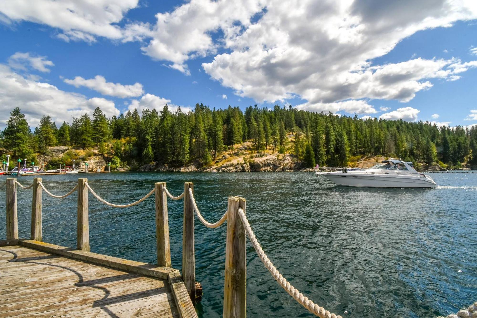 Winston's Luxurious Retreat Holiday home Coeur d'Alene