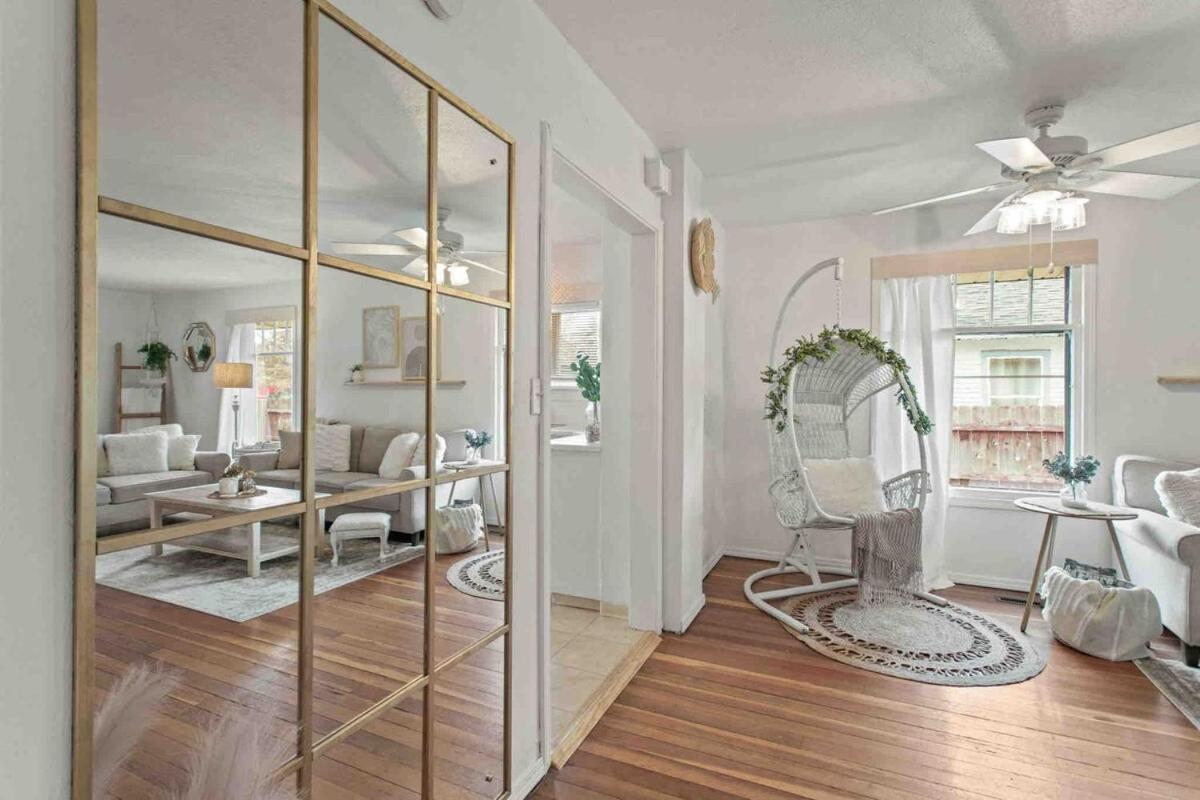 Downtown Boho Retreat- 5 Beds,2 Baths * Coeur d'Alene