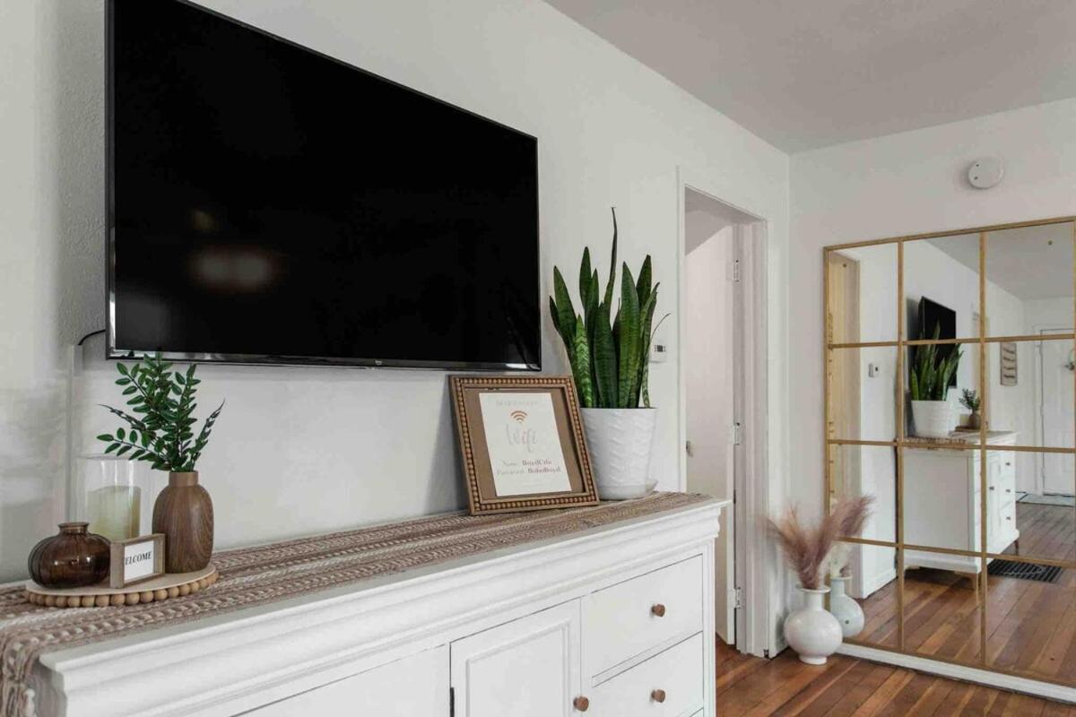 Downtown Boho Retreat- 5 Beds,2 Baths Coeur d'Alene
