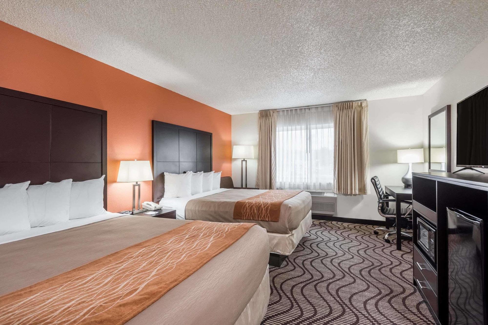 Ramada By Wyndham Hotel 3*