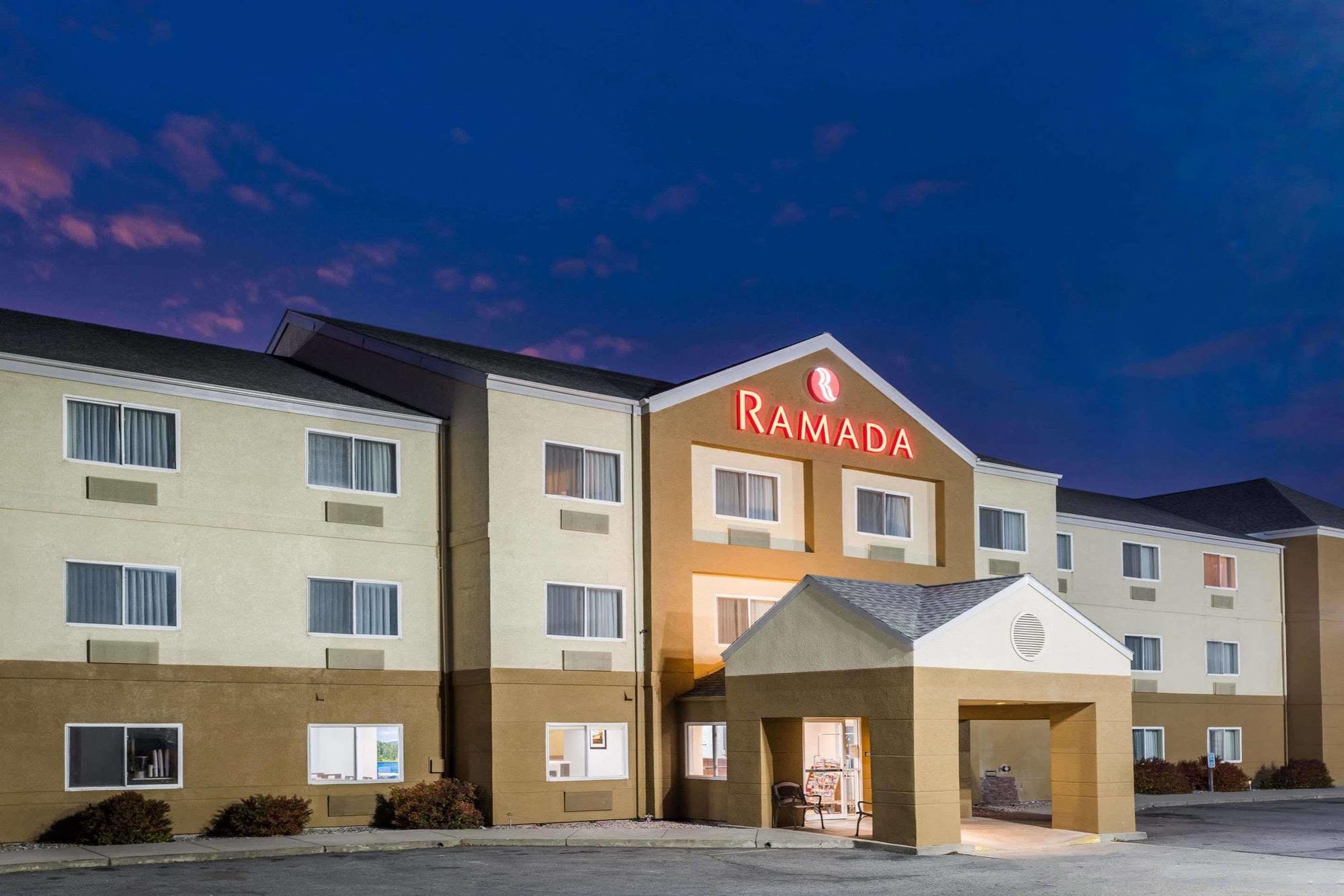 Ramada By Wyndham 3*