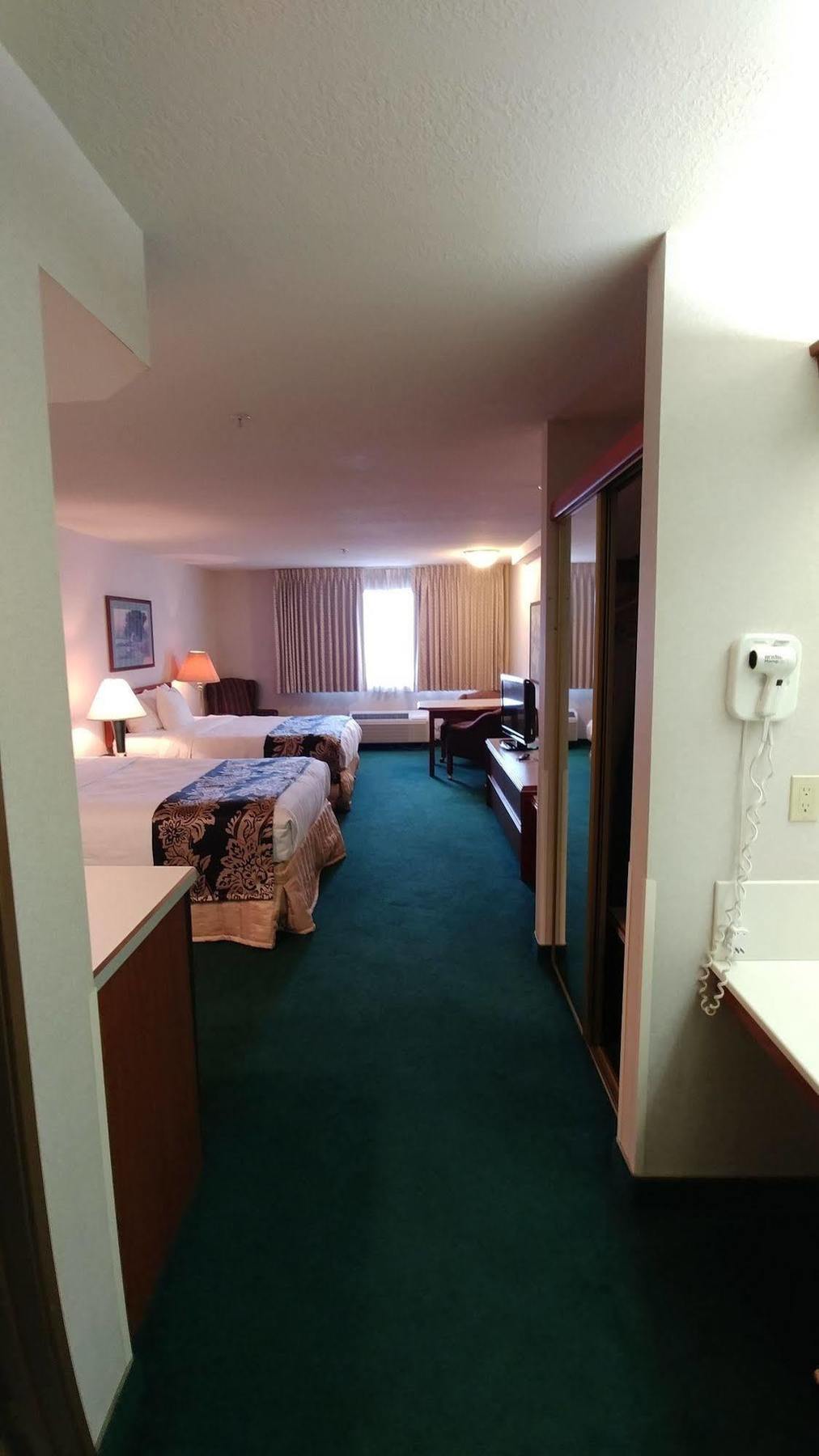Hotel Comfort & 3*