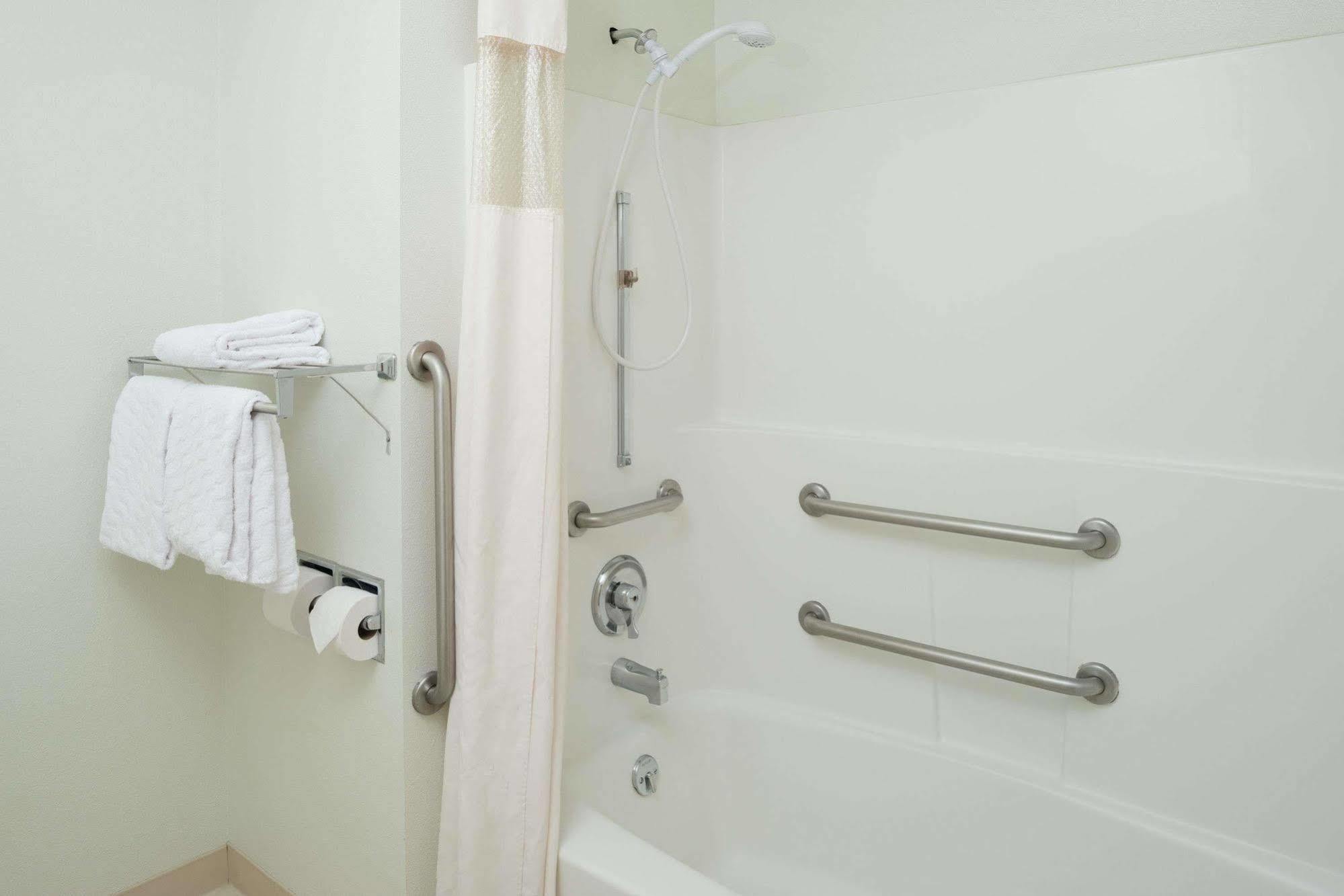 Hotel Baymont By Wyndham Coeur D Alene 3*