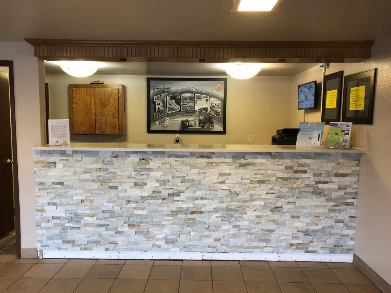 Super 8 By Wyndham Coeur d'Alene