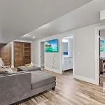 Mt 00327 Midtown Duplex