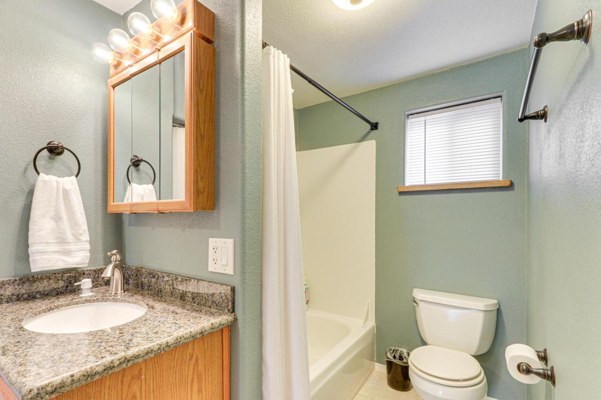 Coeur Dalene About 1 Mi To Downtown! Holiday home *