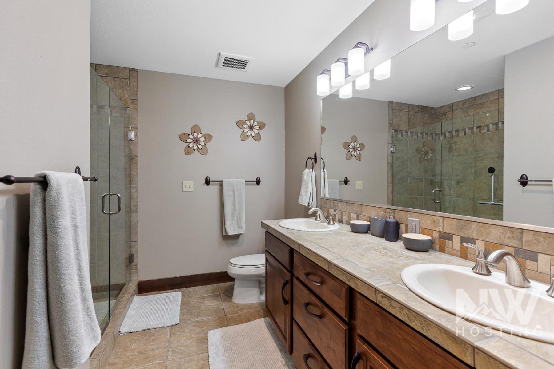 Elegant 2br In Riverstone *