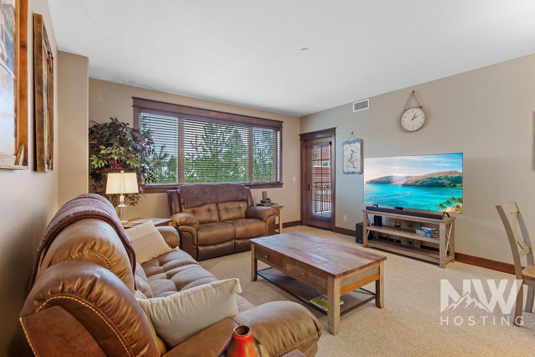 Elegant 2br In Riverstone *