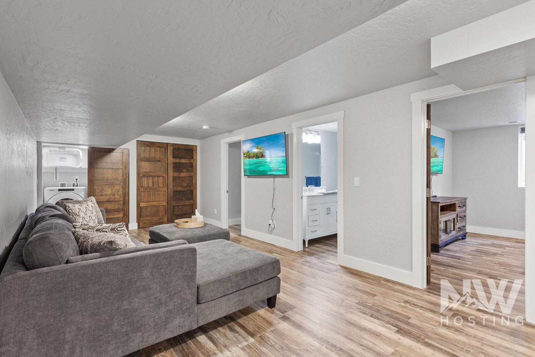 Mt 00327 Midtown Duplex Holiday home *
