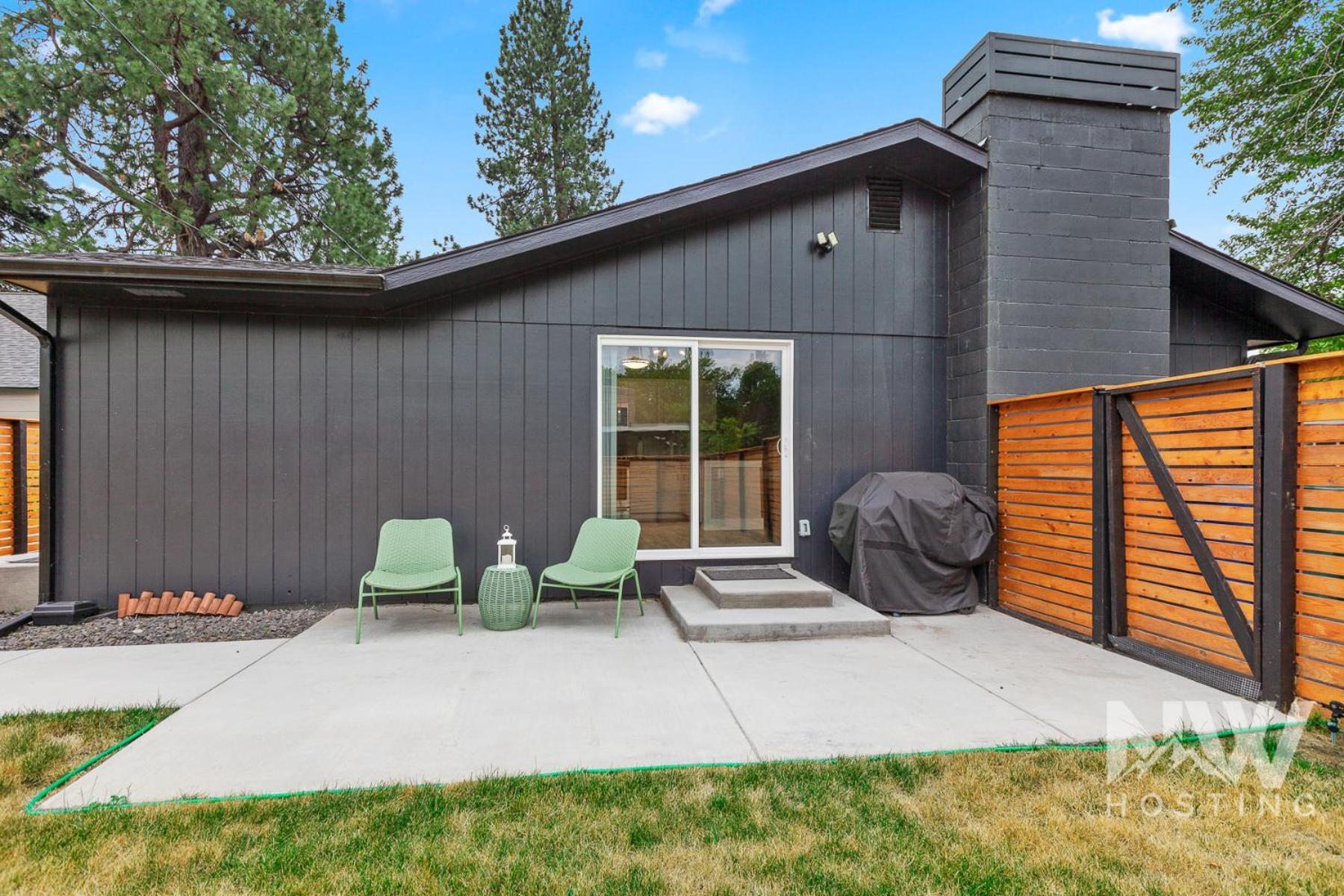 Mt 00327 Midtown Duplex Coeur d'Alene
