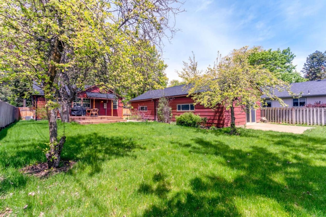 Craftsman Charmer In Downtown Cda Holiday home