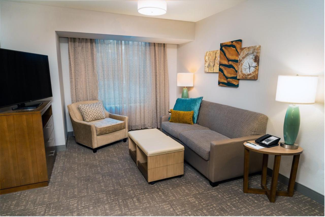 Hotel Staybridge By Ihg 3*